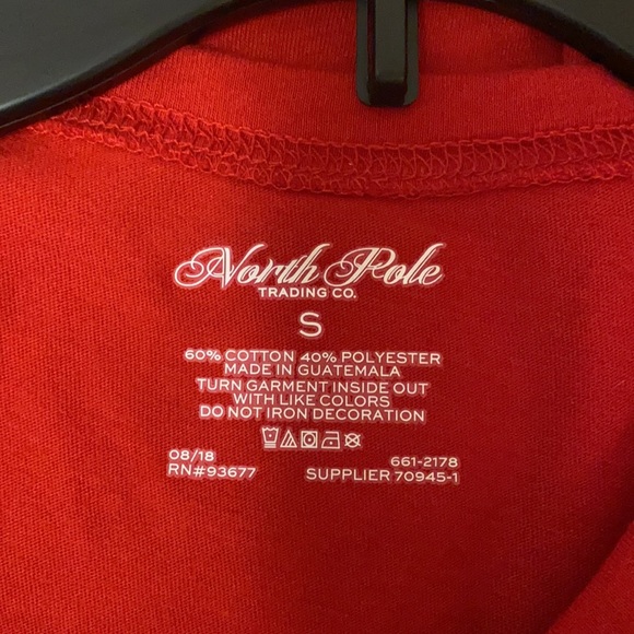 Free with any purchase! Christmas shirt! Small - Picture 4 of 4